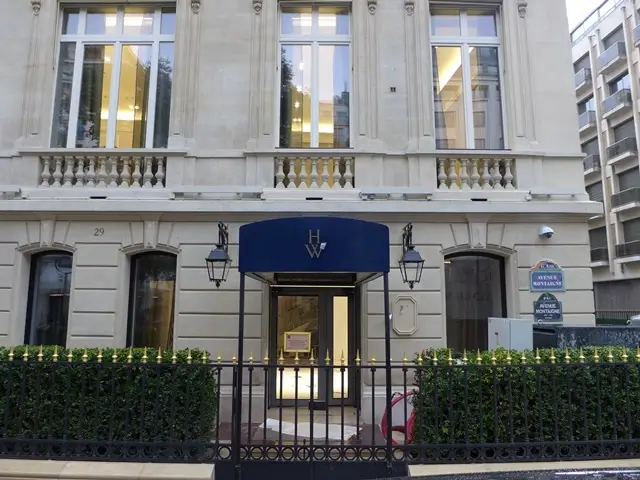 Harry Winston, Avenue Montaigne 29, Paris
