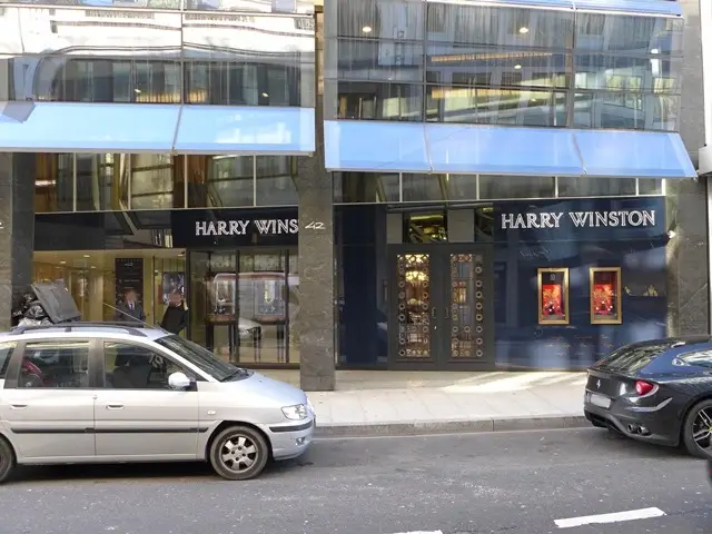 Harry Winston, Rue du Rhône 42, Geneva