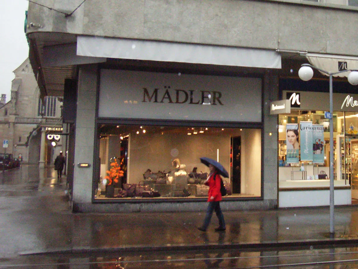 Loro Piana, Bahnhofstrasse 26, Zurich – before