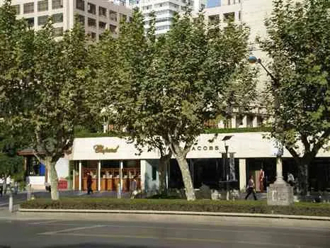 Loro Piana, Portman Ritz-Carlton, Nanjing Road West 1376, Shanghai – before