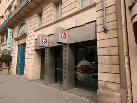 Harry Winston, Rue de la Paix 6, Paris – before