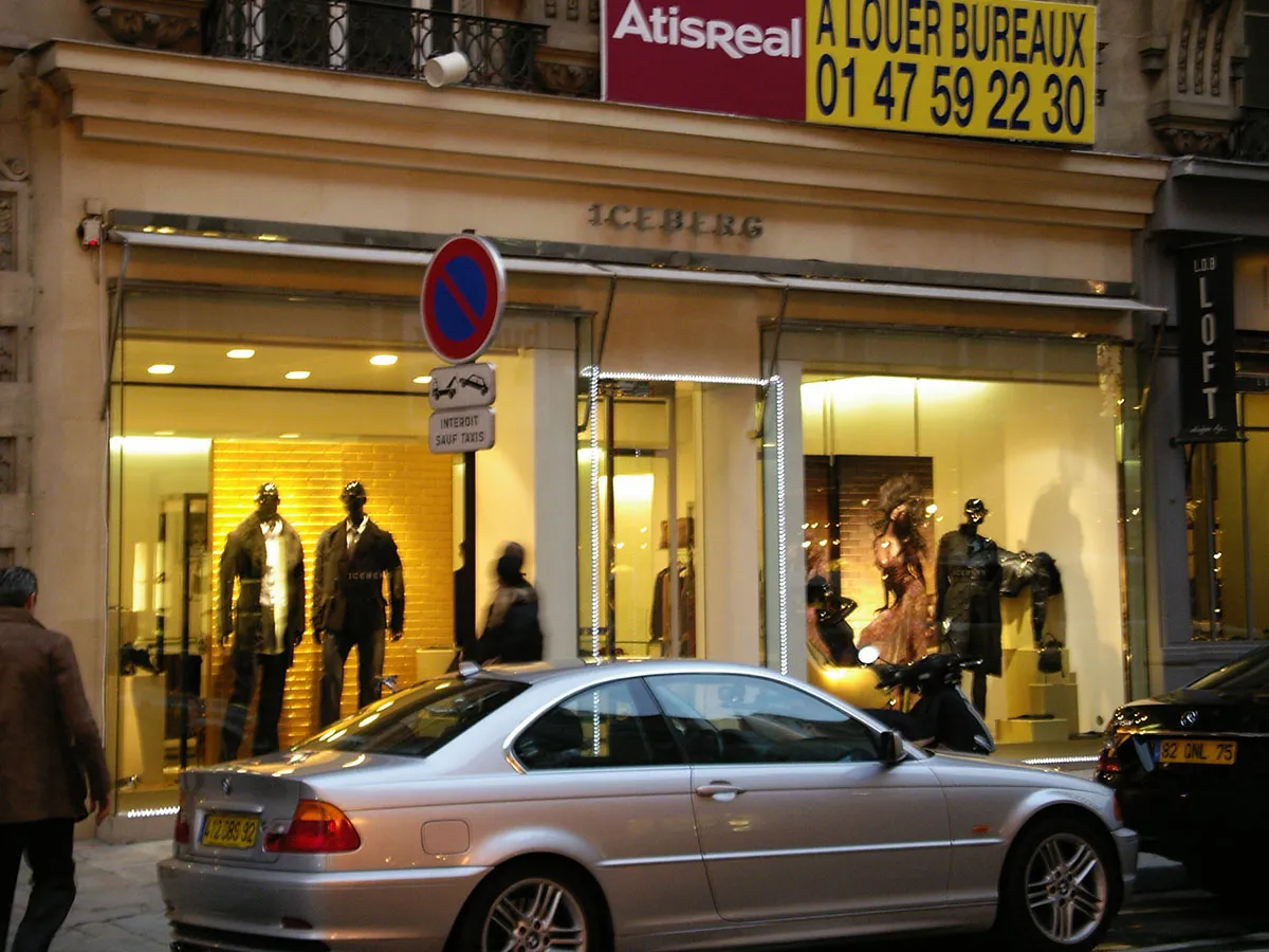 Loro Piana, Rue du Faubourg Saint-Honoré 12, Paris – before