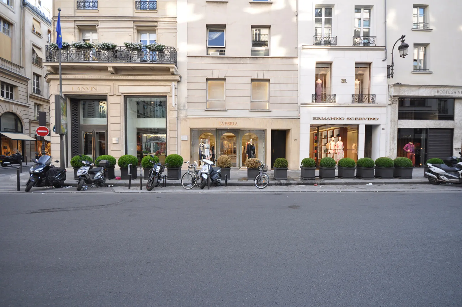 Rue du Faubourg Saint-Honoré 20, Rue du Faubourg Saint-Honoré 20, Paris – before